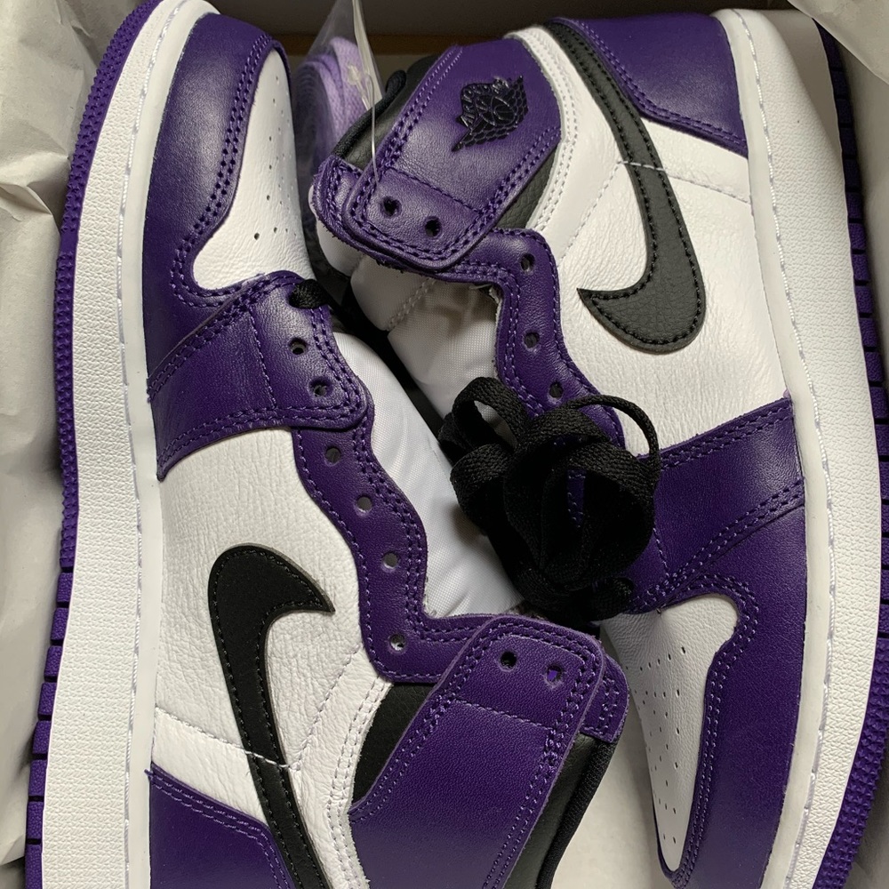❗️sold❗️Air Jordan 1 court purples gs